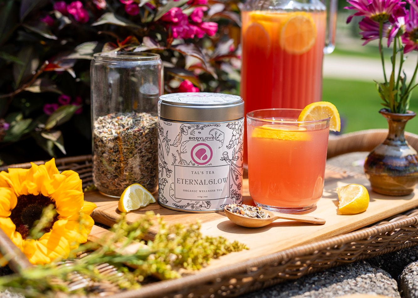 Nature's Kool-Aid: Hibiscus Lemonade Recipe